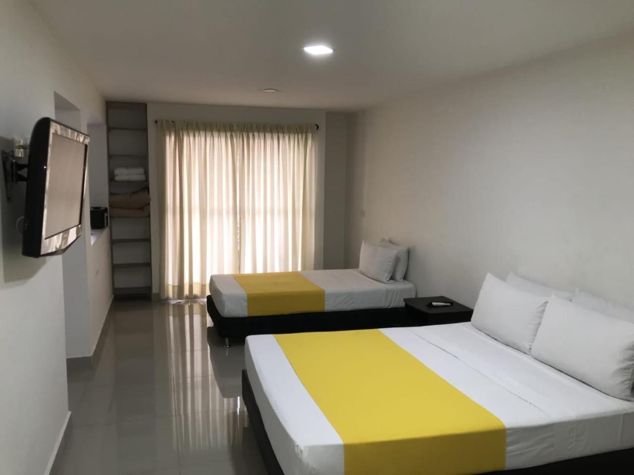 Apartaestudios Laureles Medellín Eksteriør bilde