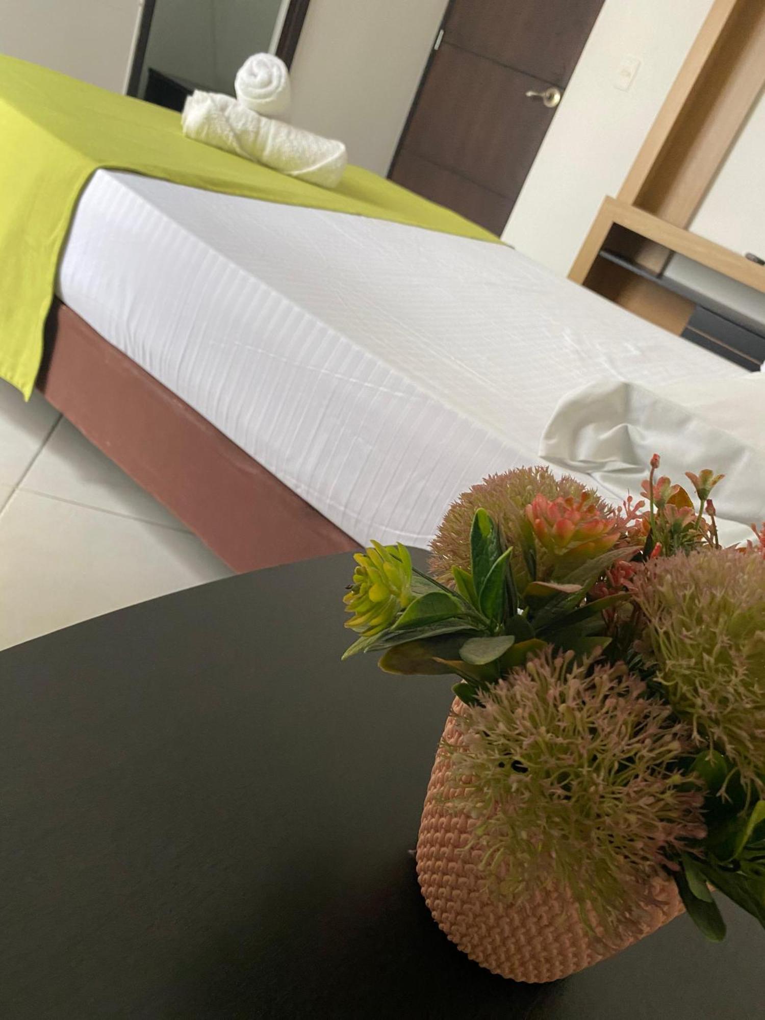 Apartaestudios Laureles Medellín Eksteriør bilde